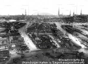 K&ouml;stermodell Hamburger Hafen Foto 1